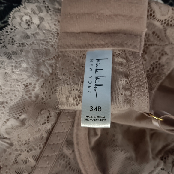 Lace Bustier Bra - Picture 8 of 12